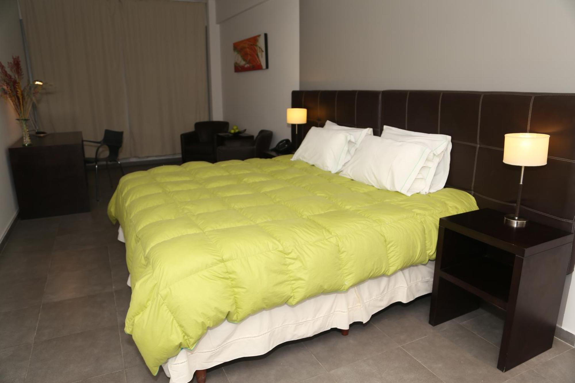 Hotel Neu 354 네우퀜 외부 사진