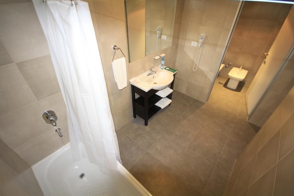 Hotel Neu 354 네우퀜 외부 사진
