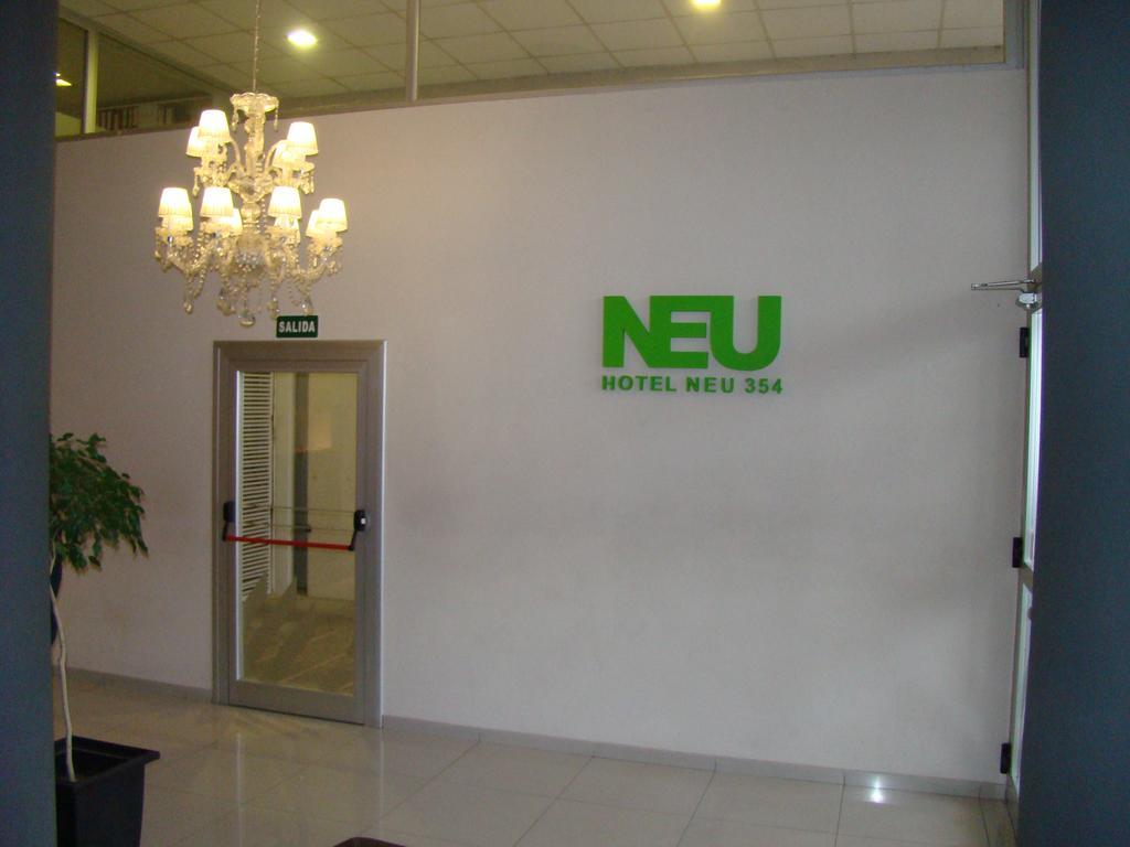 Hotel Neu 354 네우퀜 외부 사진