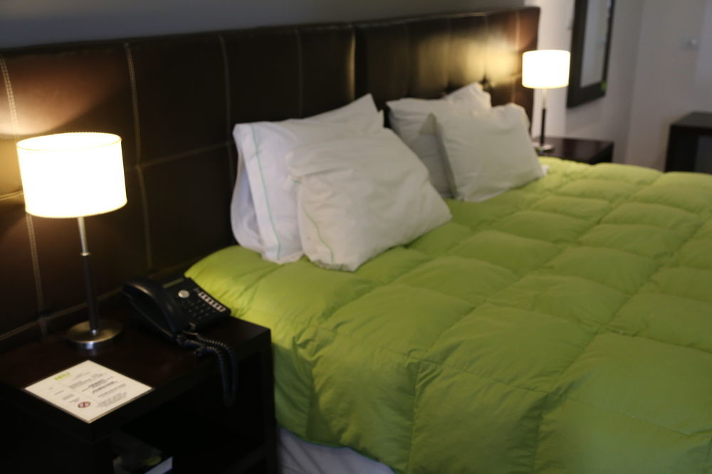 Hotel Neu 354 네우퀜 외부 사진